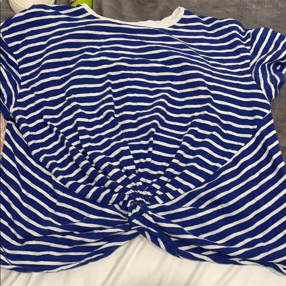 women’s top